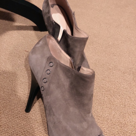 Bundle - Picture 2 of 8